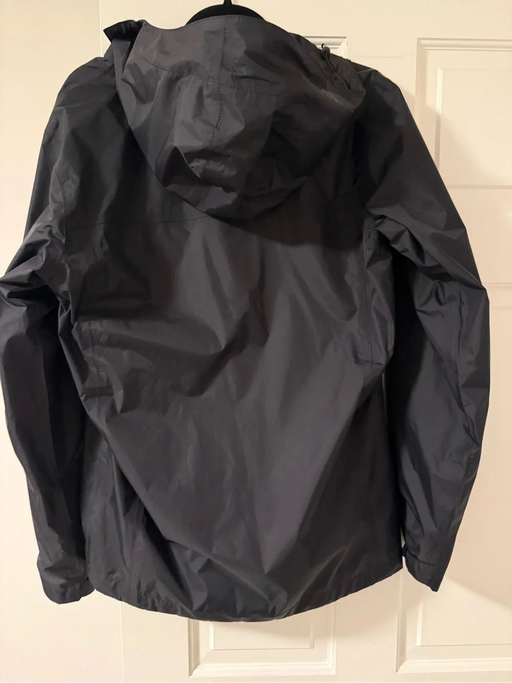 Columbia Lightweight Black Hooded Rain Jacket